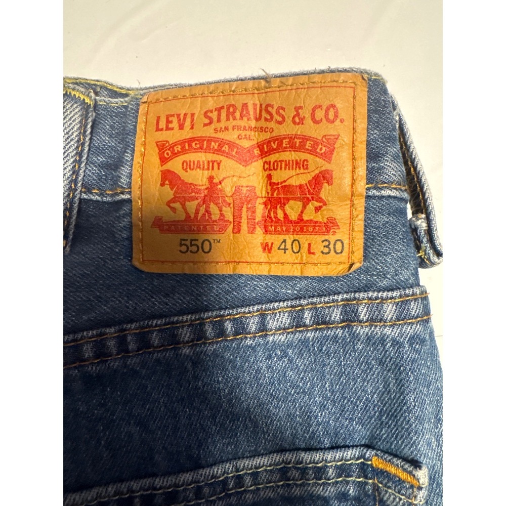 Levis 550 Relaxed‎ Fit Jeans Mens Size 40x30 Blue Denim Classic Casual - Picture 4 of 4